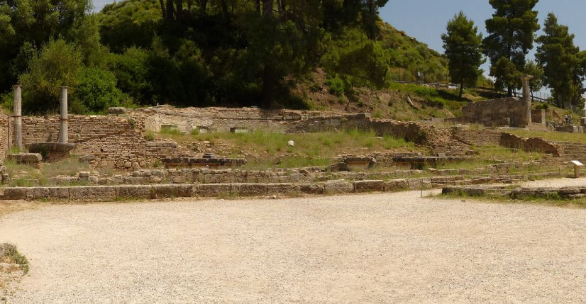 Olympia (Greek: Ολυμπία Olympía), a sanctuary of ancient Greece in Elis, is known for having been the site of the Olympic Games in classical times, the most famous games in history. You can use the images for free. But a link to <a rel="nofollow" class="external free" href="http://www.ploync.de/reisen/5084-olympia-peloponnes.html">http://www.ploync.de/reisen/5084-olympia-peloponnes.html</a> - I would be happy :)
